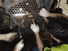 中央空調(diào)冷水機(jī)組管道破裂，永安昌盛專業(yè)維修上門(mén)服務(wù)